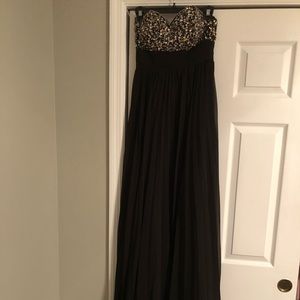 Prom dress, black with beading on top